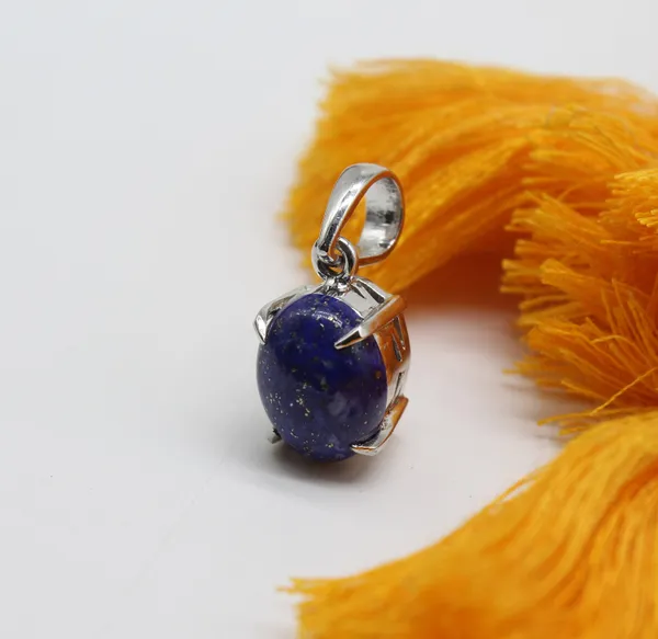 Silver_&_Blue_Sterling_Silver_925_Premium_&_Elegant_Handmade_Pendant_For_Girls_&_Women