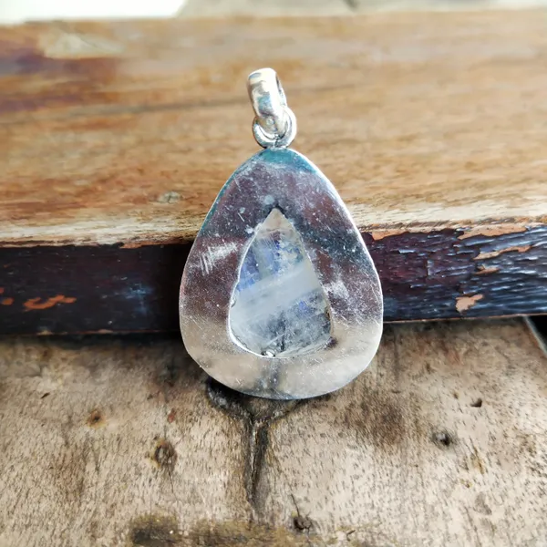 Silver_&_White_With_Blue_Sterling_Silver_925_Premium_&_Elegant_Boho_Pendant_For_Girls_&_Women