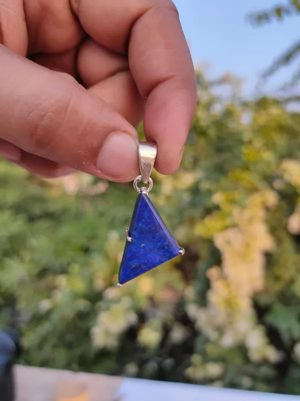 Silver_&_Blue_Sterling_Silver_925_Premium_&_Elegant_Handmade_Pendant_For_Girls_&_Women
