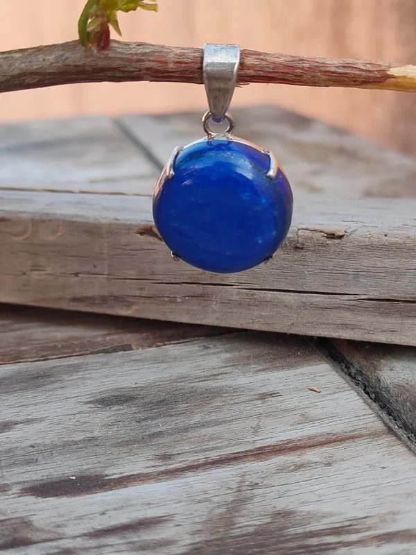 Silver_&_Blue_Sterling_Silver_925_Premium_&_Elegant_Handmade_Pendant_For_Girls_&_Women