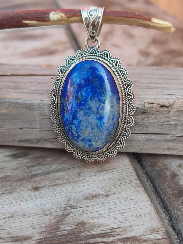Silver_&_Blue_Sterling_Silver_925_Premium_&_Elegant_Boho_Pendant_For_Girls_&_Women