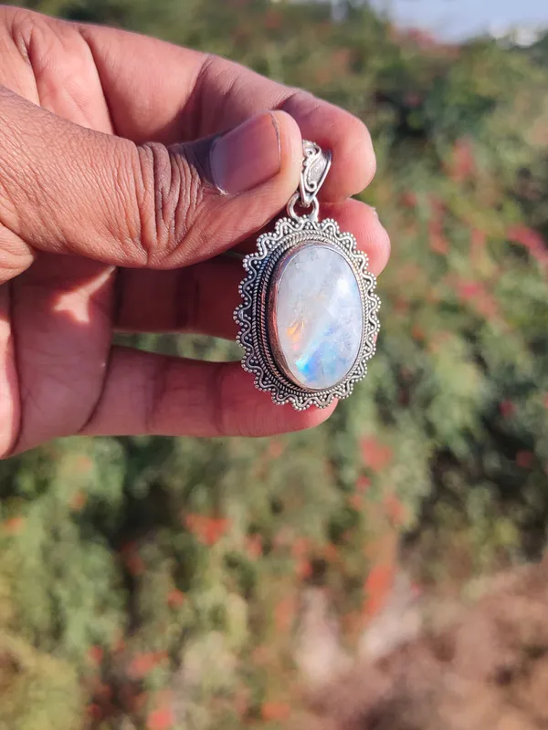 Silver_&_White_Sterling_Silver_925_Premium_&_Elegant_Boho_Pendant_For_Girls_&_Women