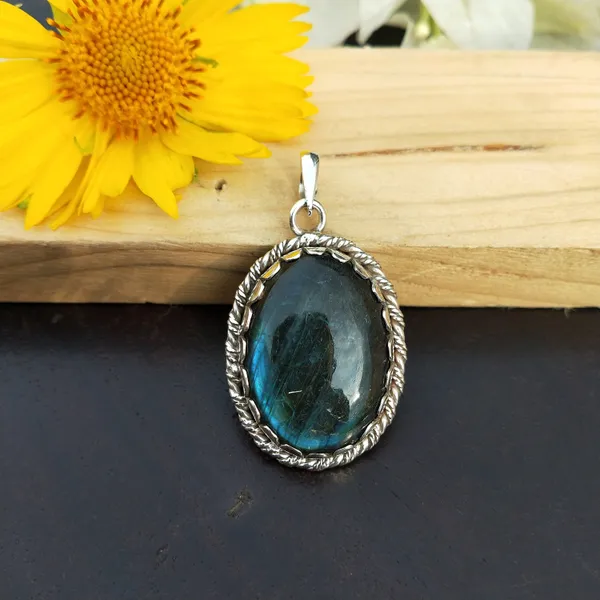 Silver_&_Grey_With_Blue_Sterling_Silver_925_Premium_&_Elegant_Boho_Pendant_For_Girls_&_Women