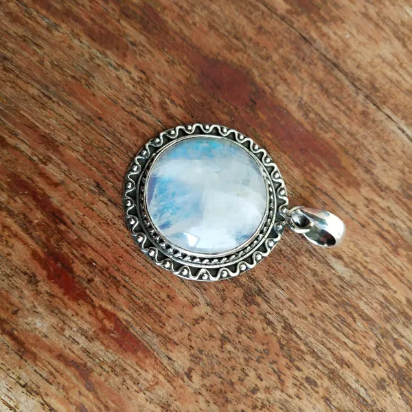Silver_&_White_With_Blue_Sterling_Silver_925_Premium_&_Elegant_Boho_Pendant_For_Girls_&_Women