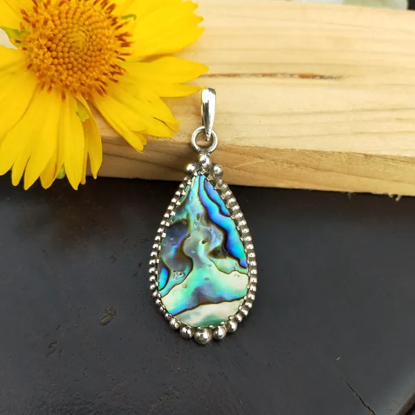 Silver_&_Blue_&_Green_Sterling_Silver_925_Premium_&_Elegant_Boho_Pendant_For_Girls_&_Women