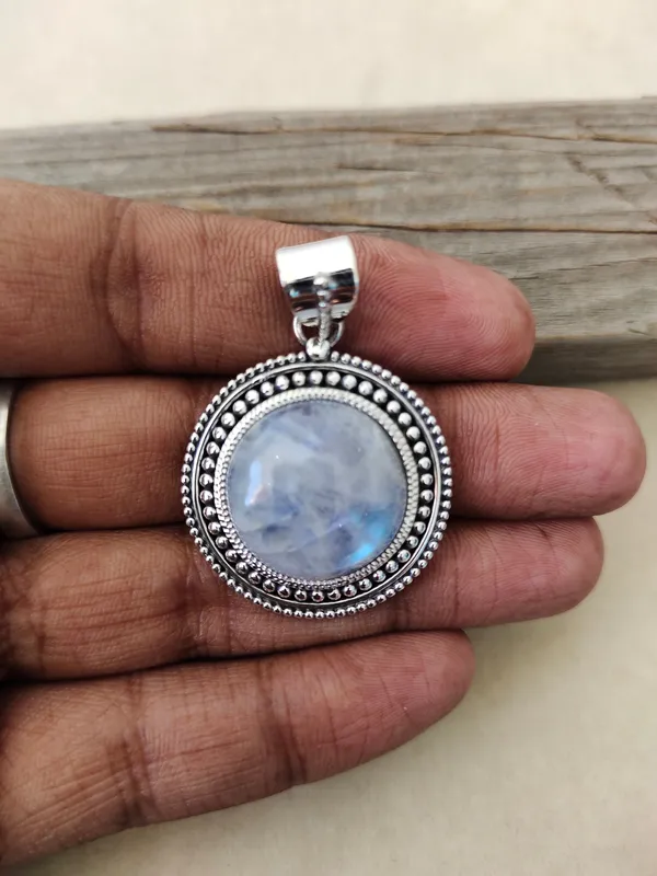 Silver_&_White_With_Blue_Sterling_Silver_925_Premium_&_Elegant_Boho_Pendant_For_Girls_&_Women