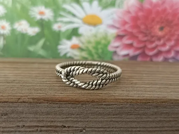 Silver_&_Silver_Sterling_Silver_925_Premium_&_Elegant_Boho_Ring_For_Girls_&_Women