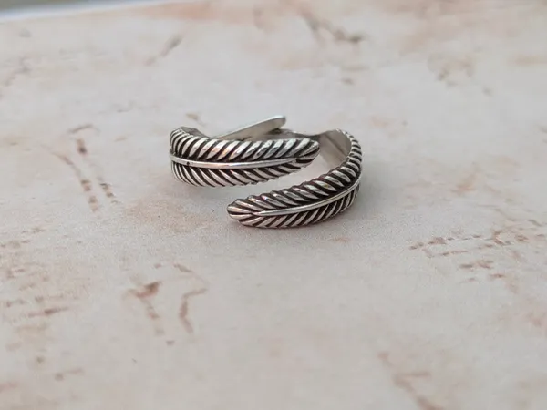 Silver_&_Silver_Sterling_Silver_925_Premium_&_Elegant_Boho_Ring_For_Girls_&_Women