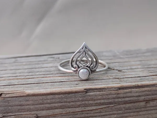 Silver_&_Silver_Sterling_Silver_925_Premium_&_Elegant_Boho_Ring_For_Girls_&_Women