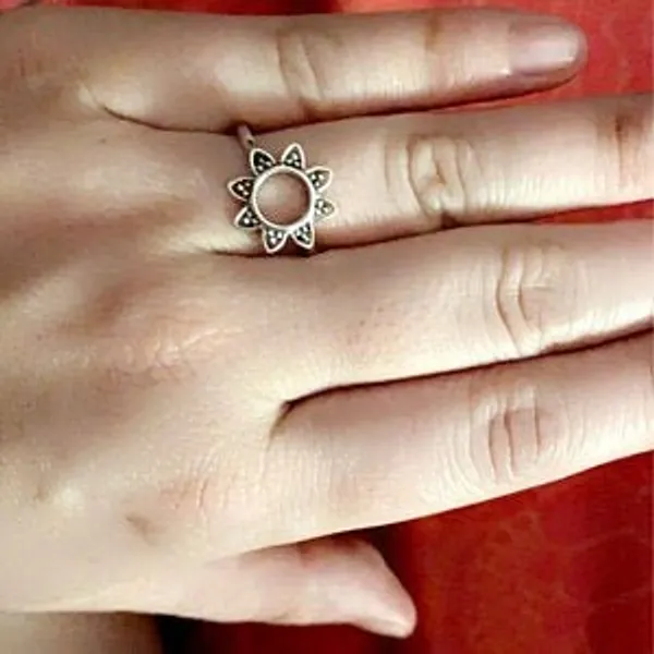 Silver_&_Silver_Sterling_Silver_925_Premium_&_Elegant_Boho_Ring_For_Girls_&_Women
