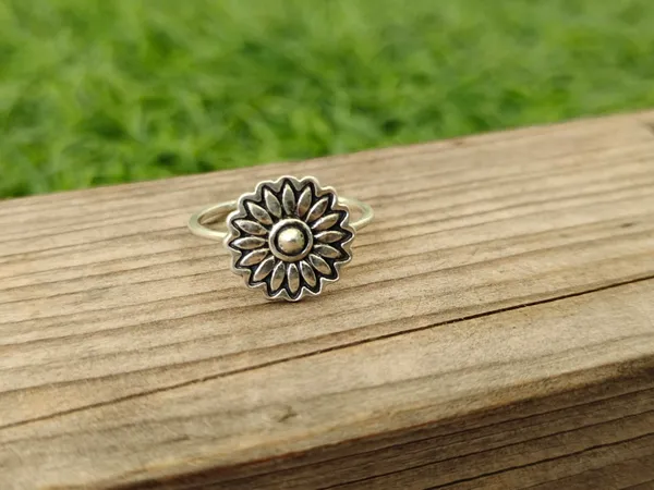 Silver_&_Silver_Sterling_Silver_925_Premium_&_Elegant_Boho_Ring_For_Girls_&_Women