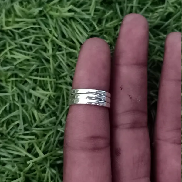 Silver_&_Silver_Sterling_Silver_925_Premium_&_Elegant_Statement_Ring_For_Girls_&_Women