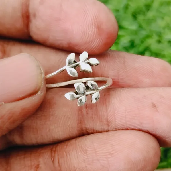 Silver_&_Silver_Sterling_Silver_925_Premium_&_Elegant_Boho_Ring_For_Girls_&_Women