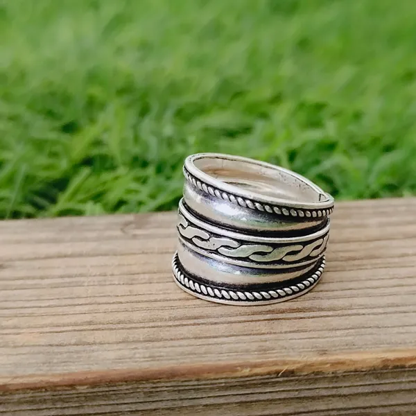 Silver_&_Silver_Sterling_Silver_925_Premium_&_Elegant_Designer_Ring_For_Girls_&_Women