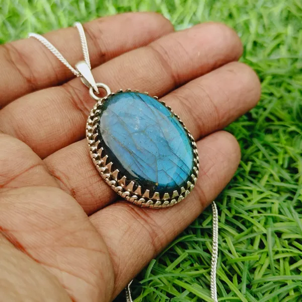 Silver_&_Grey_Sterling_Silver_925_Premium_&_Elegant_Boho_Pendant_For_Girls_&_Women