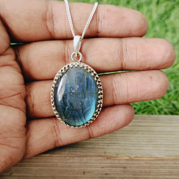 Silver_&_Grey_Sterling_Silver_925_Premium_&_Elegant_Boho_Pendant_For_Girls_&_Women
