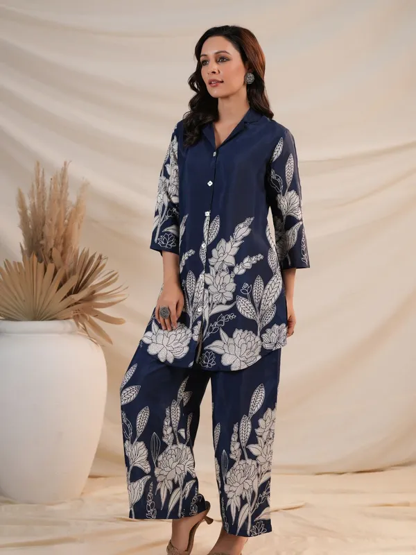 Blue_Pure_Cotton_Digital_Flower_Print_Kurta__&_Palazzo_Co-Ord_Set_For_Women_&_Girls