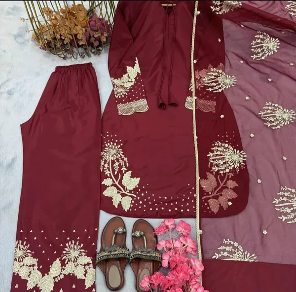 Maroon_Crepe_Intricate_Sequin_Embroidery_Kurta_&_Palazzo_For_Women