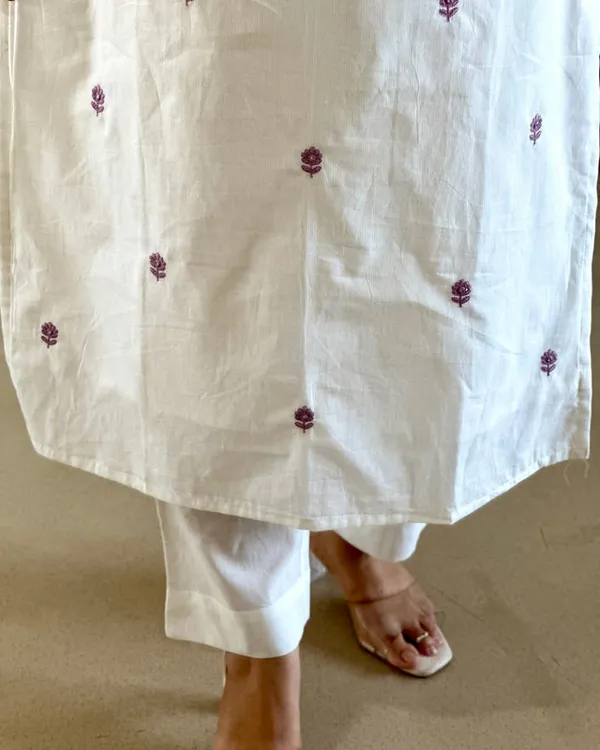 White_Khadi_Cotton_Embroidered_Kurta_Pant_&_Dupatta_For_Women_&_Girls