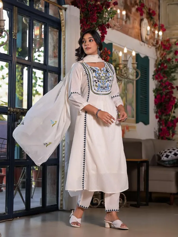 White_Aline_Cotton_Suit