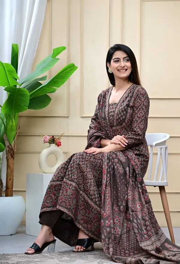 Brown_Angarakha_Pattern_Kurti_Set
