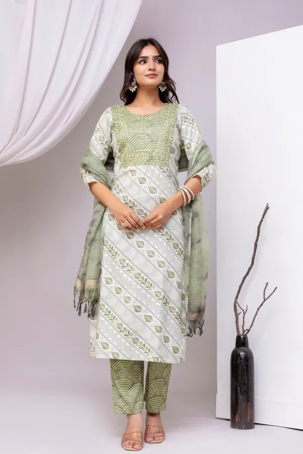Green_Women's_Kurti
