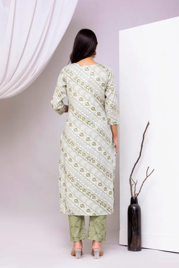 Green_Women's_Kurti