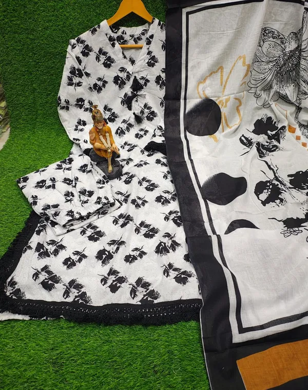Black_&_White_Cotton_Floral_Motifs_Straight_Cut_V-Neck_Kurta_&_Pant_For_Women