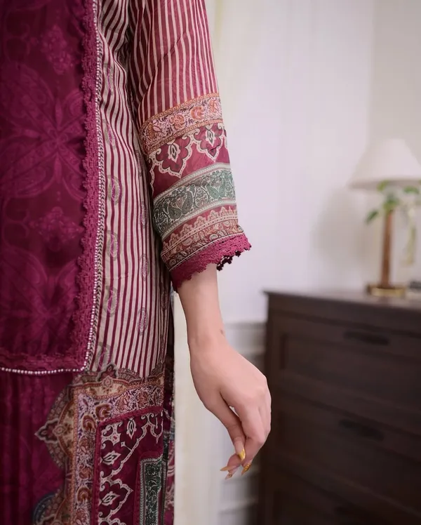 Maroon_Muslin_Hand_Embroidered_Digital_Printed_Kurta_Pant_&_Dupatta_For_Women