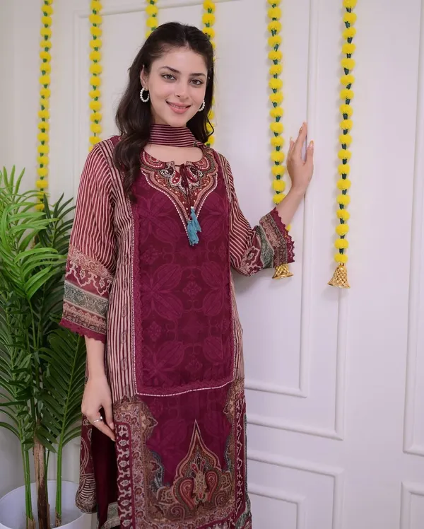 Maroon_Muslin_Hand_Embroidered_Digital_Printed_Kurta_Pant_&_Dupatta_For_Women