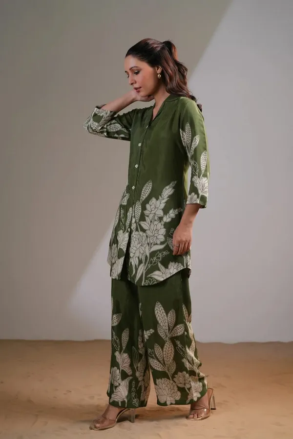 Green_Pure_Cotton_Digital_Print_Flower_&_Leave_Kurta_&_Palazzo_Co_-_Ord_Set_For_Women_&_Girls