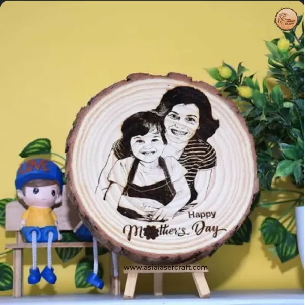 Brown_Customized_Wooden_Engraved_Photo_Frame