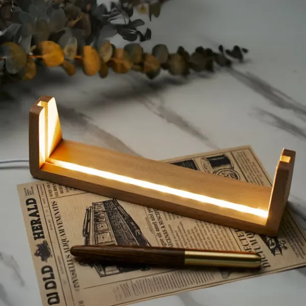 Desk_Name_Plate__ith_LED_Light.
