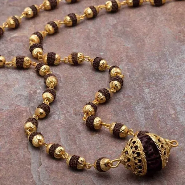 Panchmukhi_Big_Cap_Rudraksh_Mala_Gold_Plated_8mm_36bead_Wood_Chain_15g_Gold_Plated_Plated_Brass_Necklace