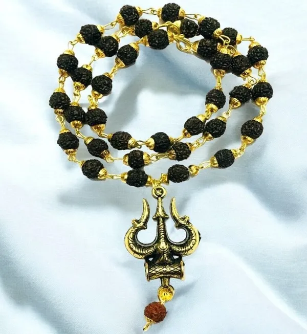 Religious_Jewelry_Trishul_Locket_With_Puchmukhi_Rudraksha_Mala_8mm_36beads_Gold_Plated_Plated_Wood_Chain