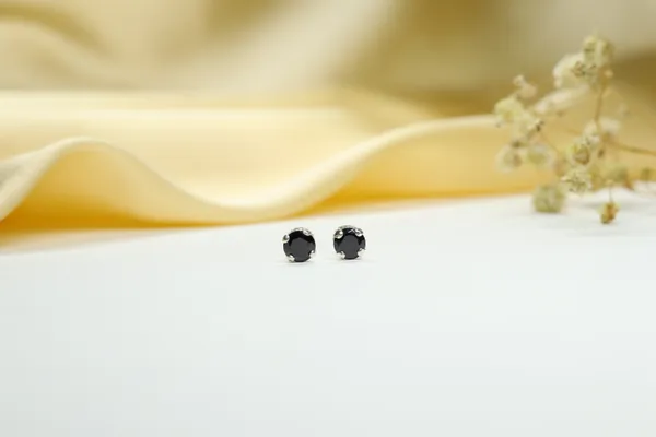 Black_Premium_Quality_Crimson_Stud_Earrings
