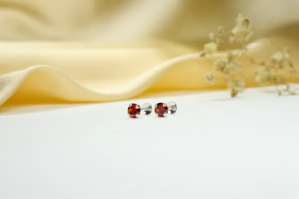Crimson_Red_Premium_Quality_Crimson_Stud_Earrings