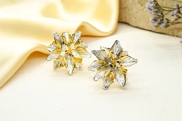 Silver_Premium_Quality_Pure_Gold_Polish_Flowers_For_God