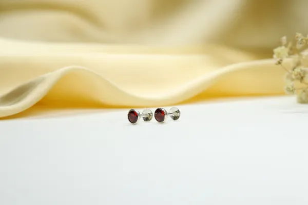 Red_Premium_Quality_Ruby_Signature_Studs
