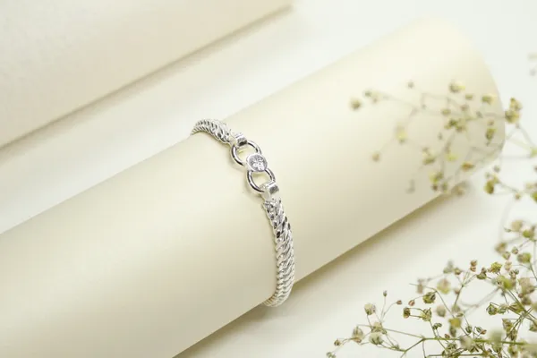 Silver_Premium_Quality_Classical_Design_Bracelets_For_Boys