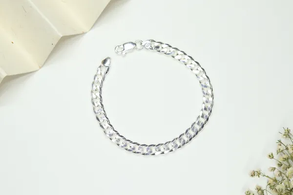 Silver_Premium_Quality_Classical_Design_Bracelets_For_Boys