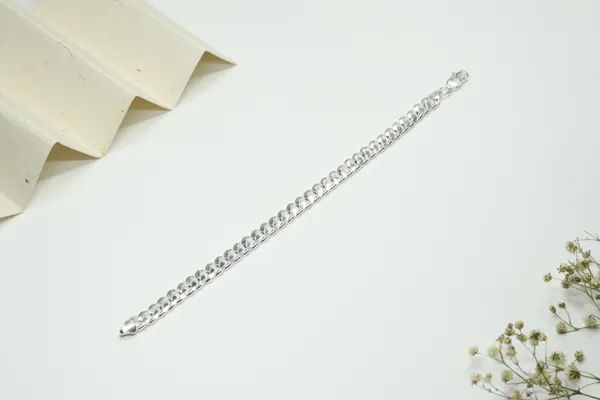 Silver_Premium_Quality_Classical_Design_Bracelets_For_Boys