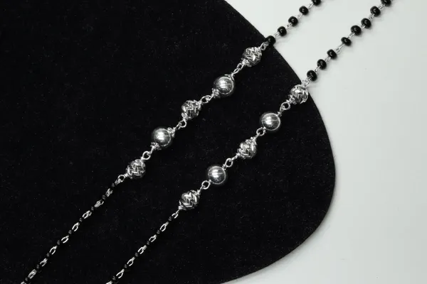Black_&_Silver_Premium_Quality_Beads_Chain_Anklet_Daily_Wear