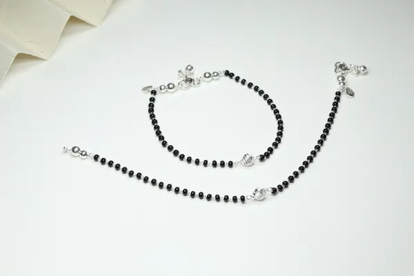 Black_&_Silver_Premium_Quality_Beads_Chain_Anklet_Daily_Wear