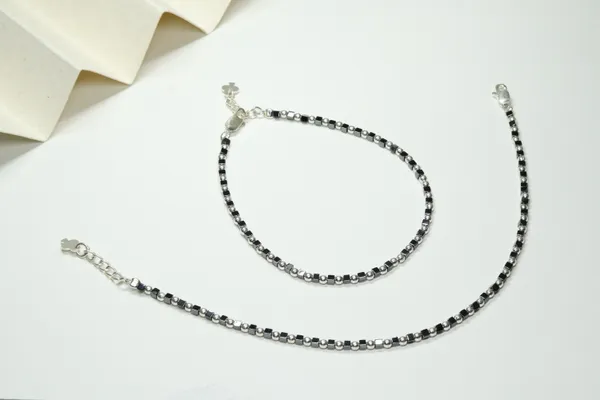 Silver_&_Black_Premium_Quality_Beads_Chain_Anklet_Daily_Wear
