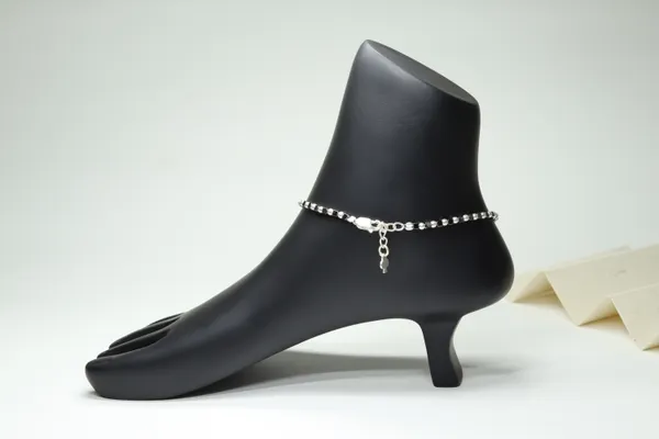 Silver_&_Black_Premium_Quality_Beads_Chain_Anklet_Daily_Wear