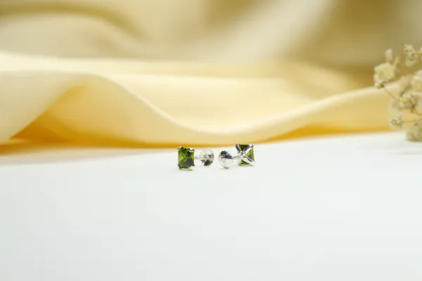 Silver_And_Lush_Green_Premium_Quality_Verdant_Emerald_Cut_Peridot_Studs