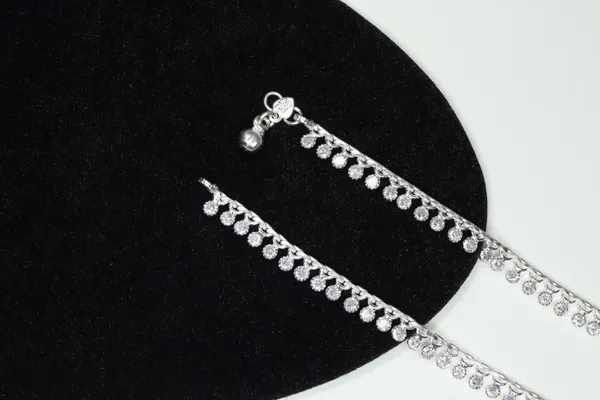 White_Premium_Quality_White_Stone_Chain_Anklet_Daily_Wear