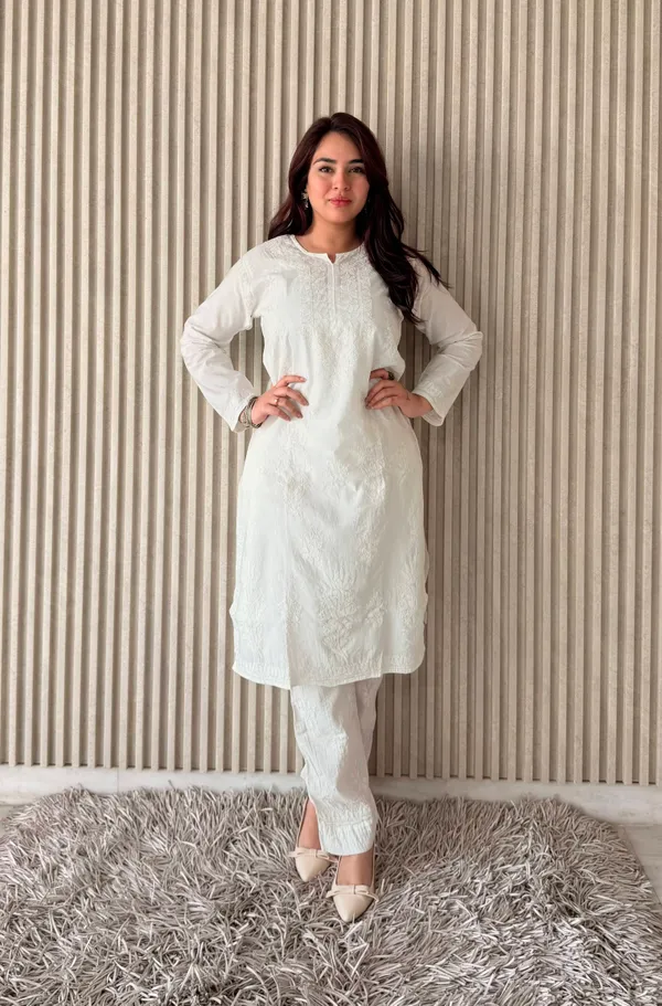 Chanderi_Chikankari_White_Pant_Set_Exclusive_Chikankari_Pant_Set_For_Women