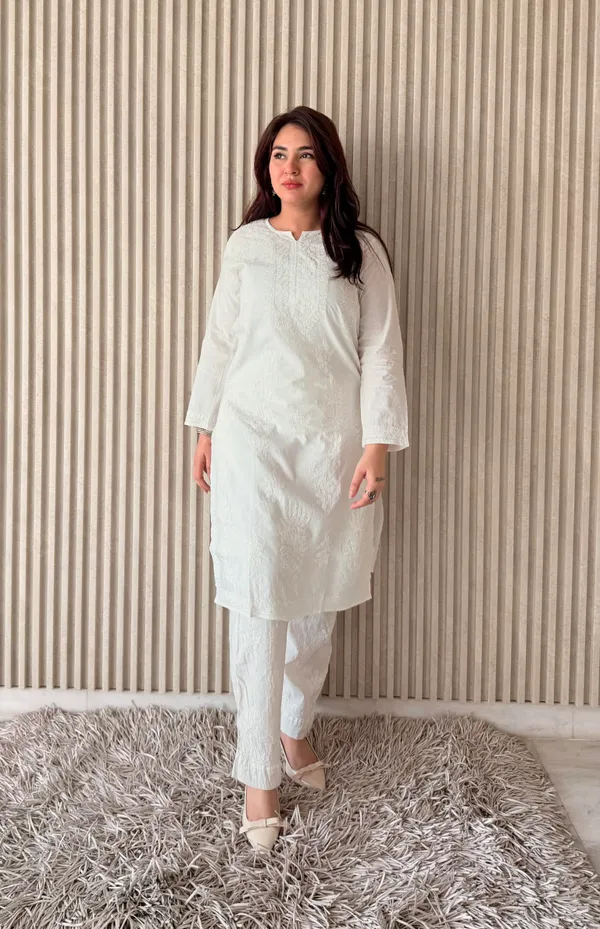 Chanderi_Chikankari_White_Pant_Set_Exclusive_Chikankari_Pant_Set_For_Women